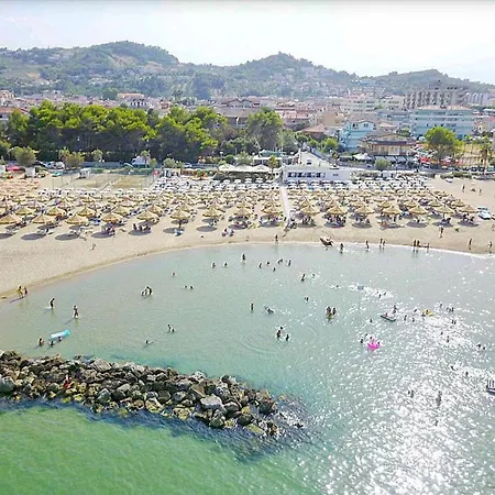 Di Pregio Fronte Mare A