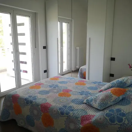 Di Pregio Fronte Mare A Montesilvano Marina